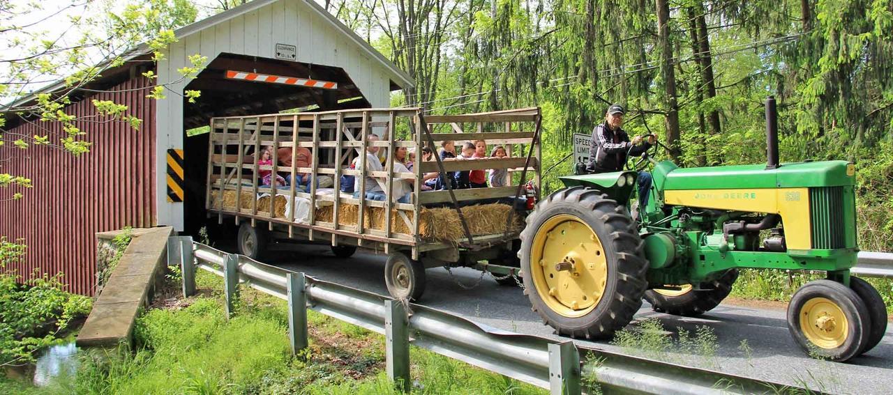Rocky Acre Farm Bed & Breakfast Mount Joy Bagian luar foto