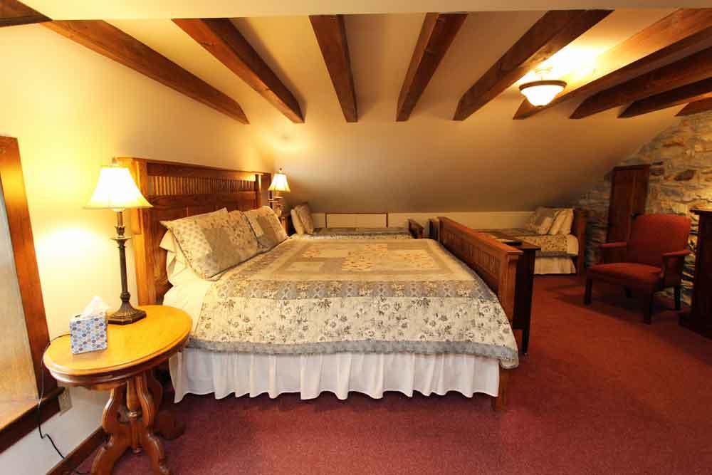Rocky Acre Farm Bed & Breakfast Mount Joy Bagian luar foto