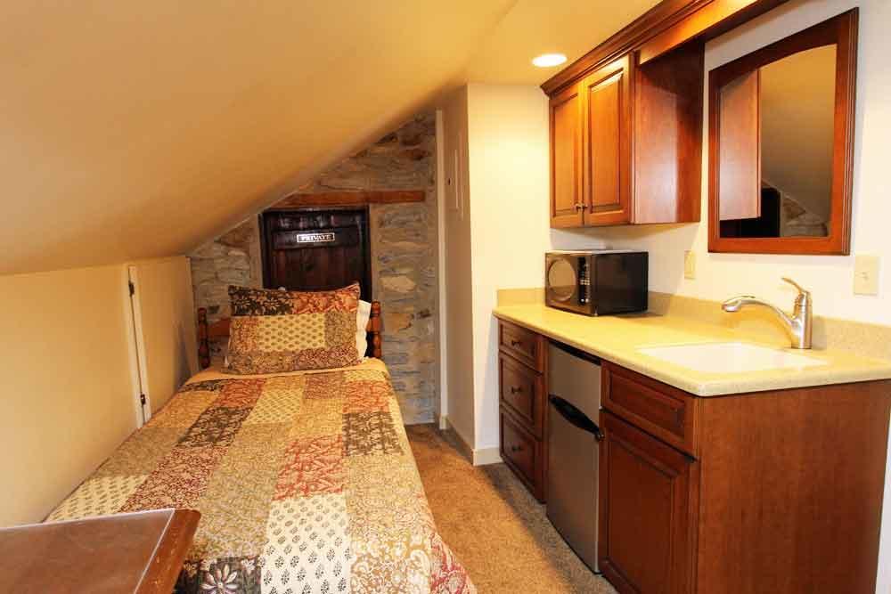 Rocky Acre Farm Bed & Breakfast Mount Joy Bagian luar foto