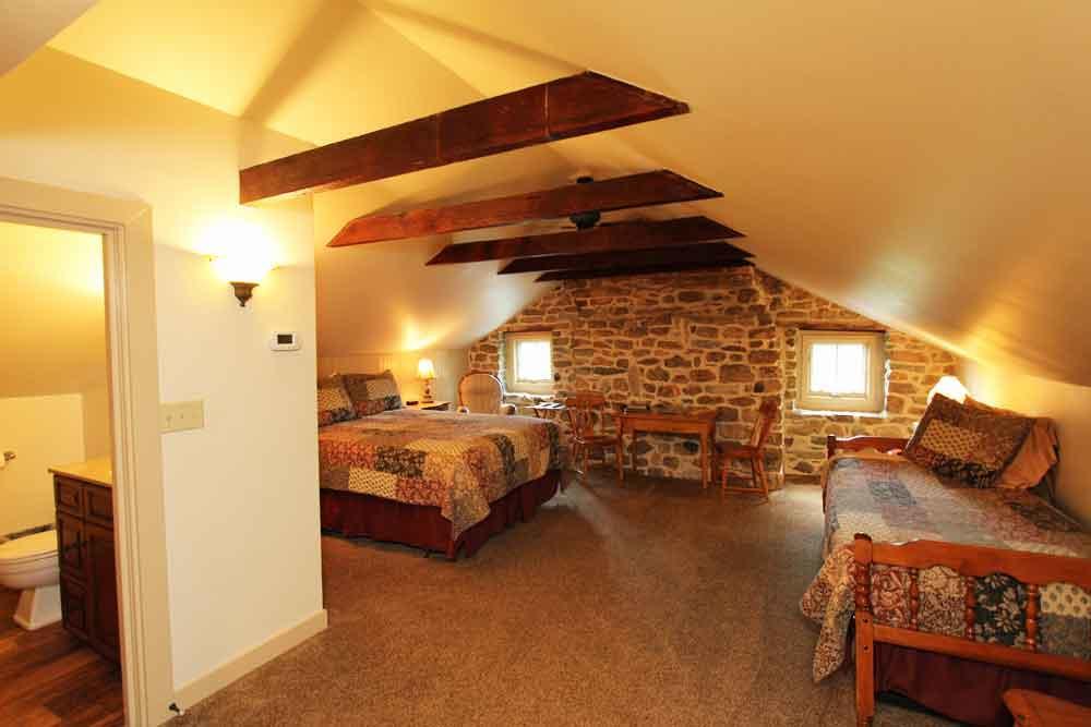 Rocky Acre Farm Bed & Breakfast Mount Joy Bagian luar foto