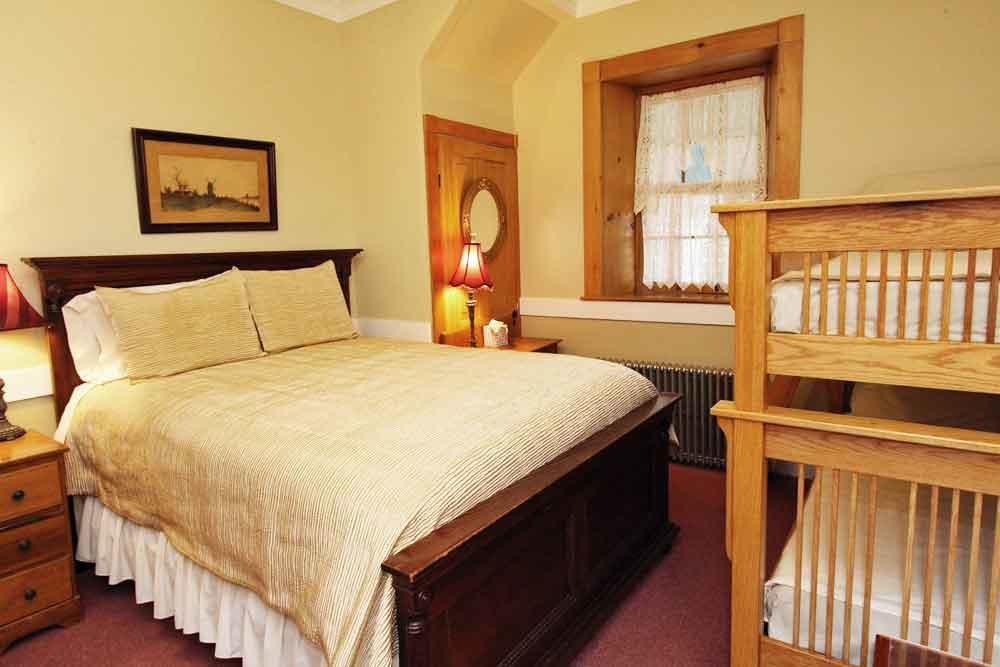 Rocky Acre Farm Bed & Breakfast Mount Joy Bagian luar foto