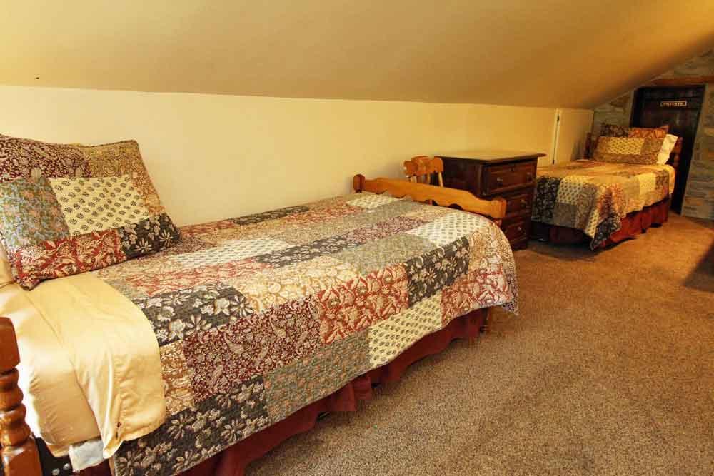 Rocky Acre Farm Bed & Breakfast Mount Joy Bagian luar foto