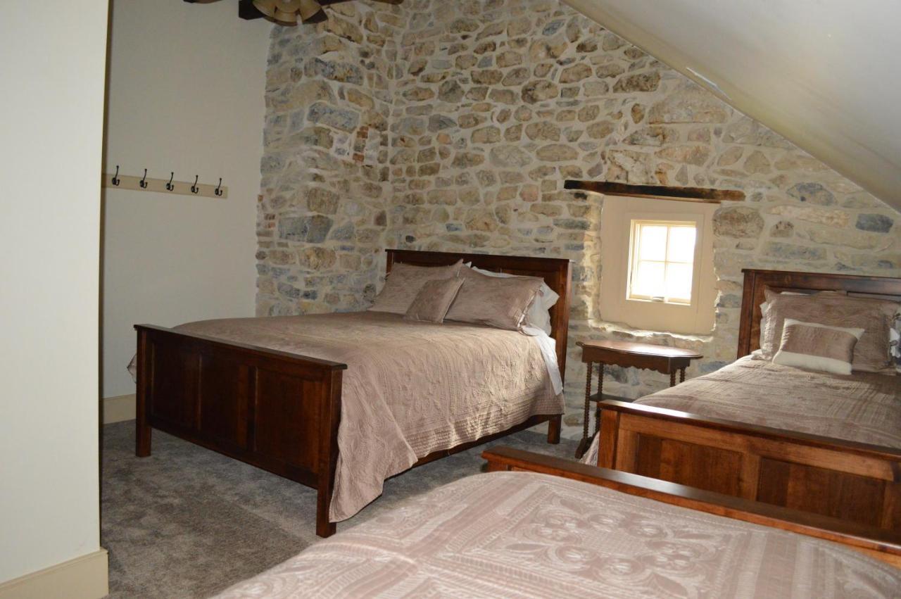 Rocky Acre Farm Bed & Breakfast Mount Joy Bagian luar foto